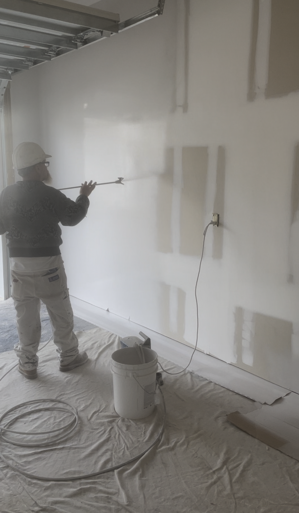 Interior spray painting